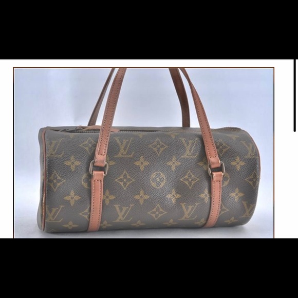 Louis Vuitton Handbags - Auth Louis Vuitton Papillion monogram